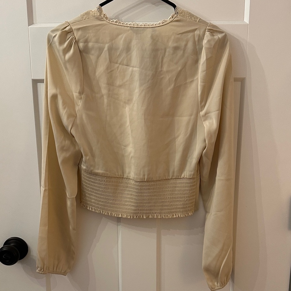 Buffalo David Bitton Cream Satin Blouse with Lace Detail - Picture 3 of 4